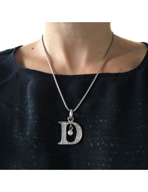 DIOR necklace with brilliant