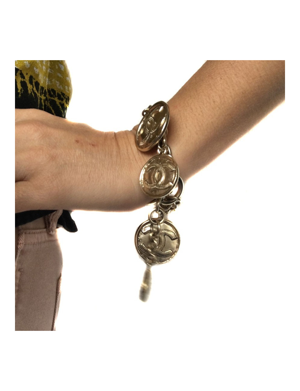 Bracelet CHANEL gold golden metal parts very pale