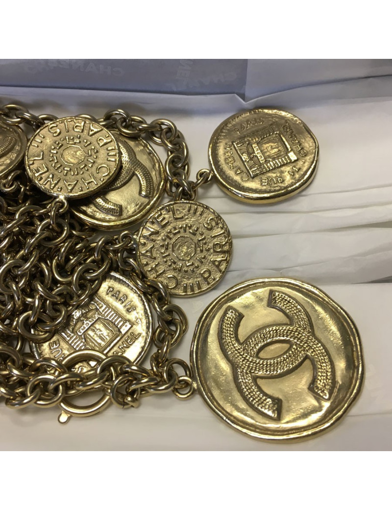 Belt necklace CHANEL pieces