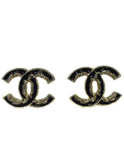 Clous d'oreilles CHANEL CC émail noir et métal or pâle