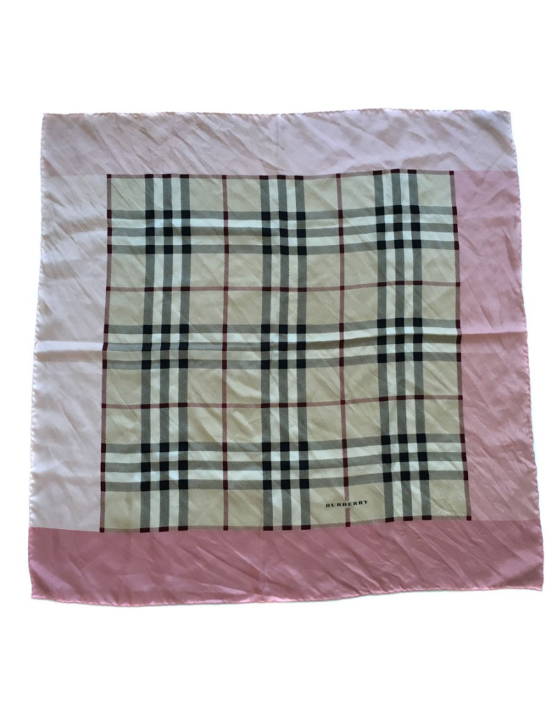 XXX Foulard BURBERRY en soie à bord rose