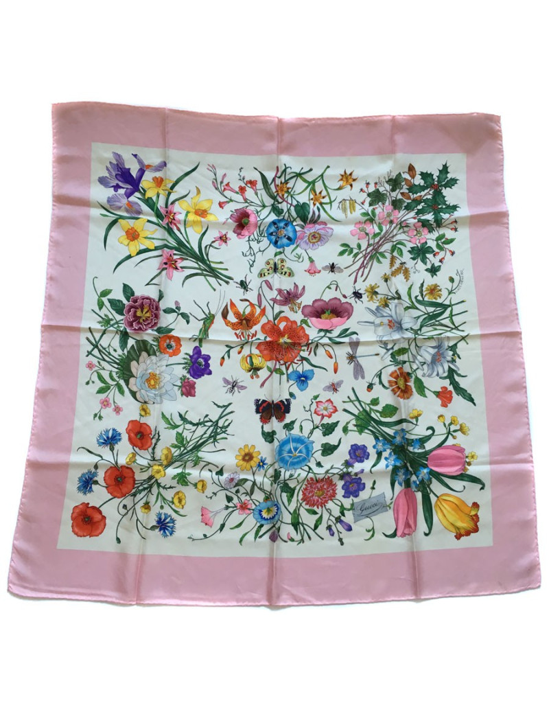 Foulard GUCCI en soie