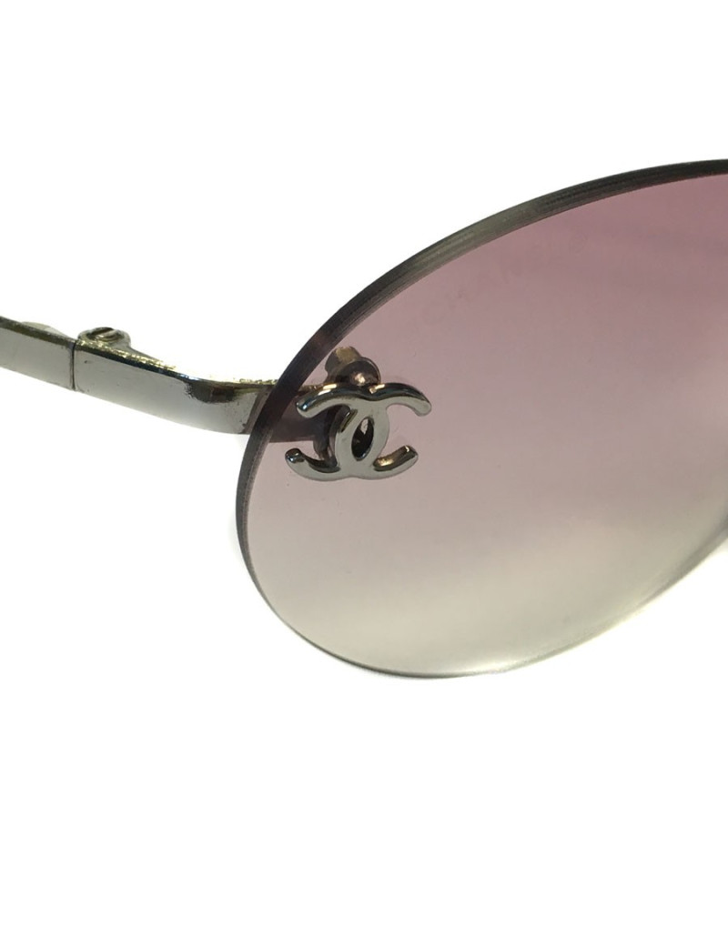 Lunettes de soleil CHANEL rose