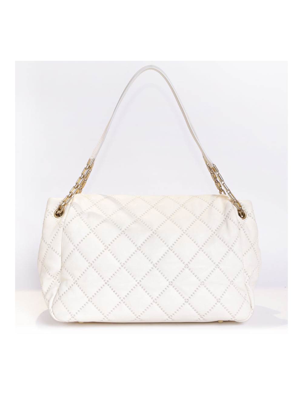 Sac CHANEL cuir matelassé beige