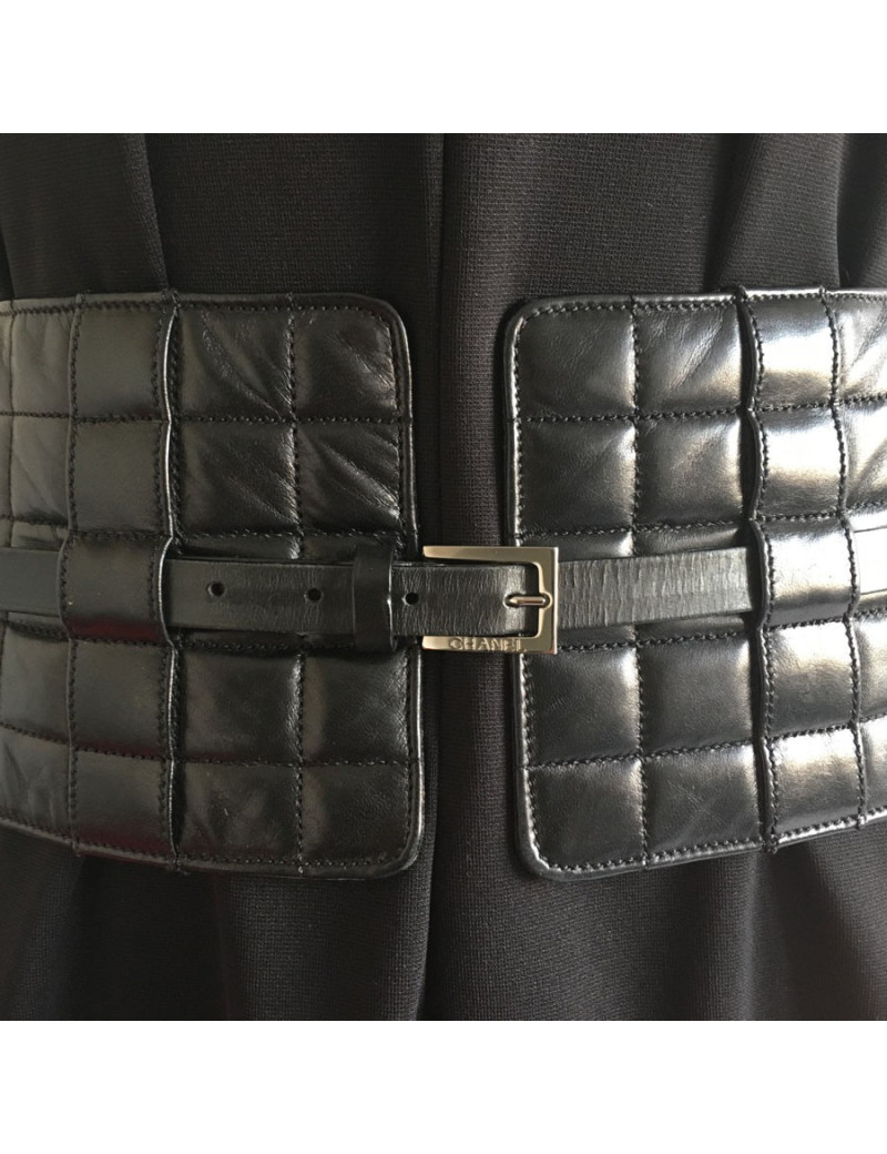CHANEL black quilted leather belt
