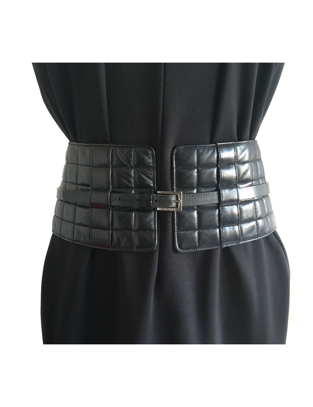 Ceinture large CHANEL cuir matelassé noir