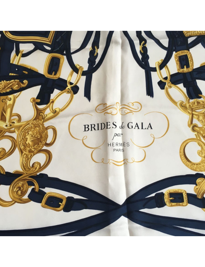 Carré "Brides de Gala" en soie bleu blanc