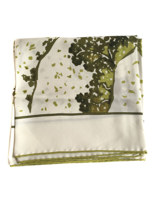 Carré Trois feuilles Hermes en soie blanche et verte 