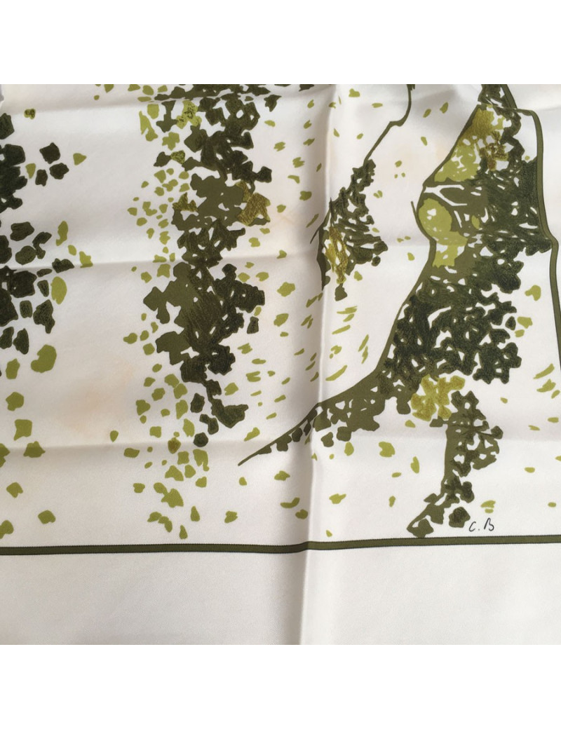 Carré Trois feuilles Hermes en soie blanche et verte 