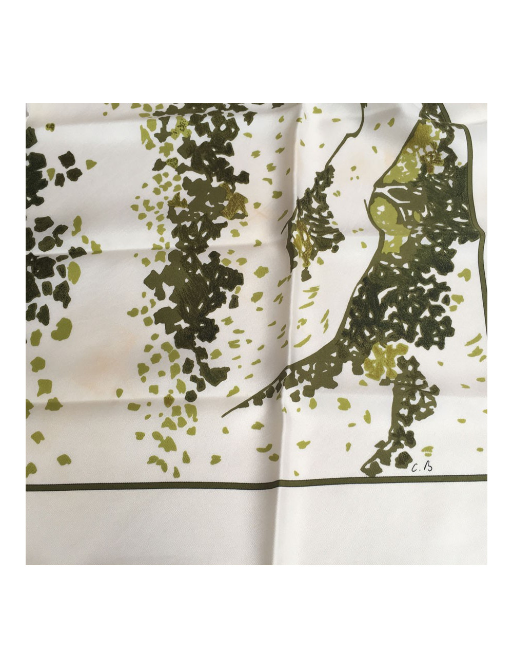 Square three leaves Hermes silk white and green