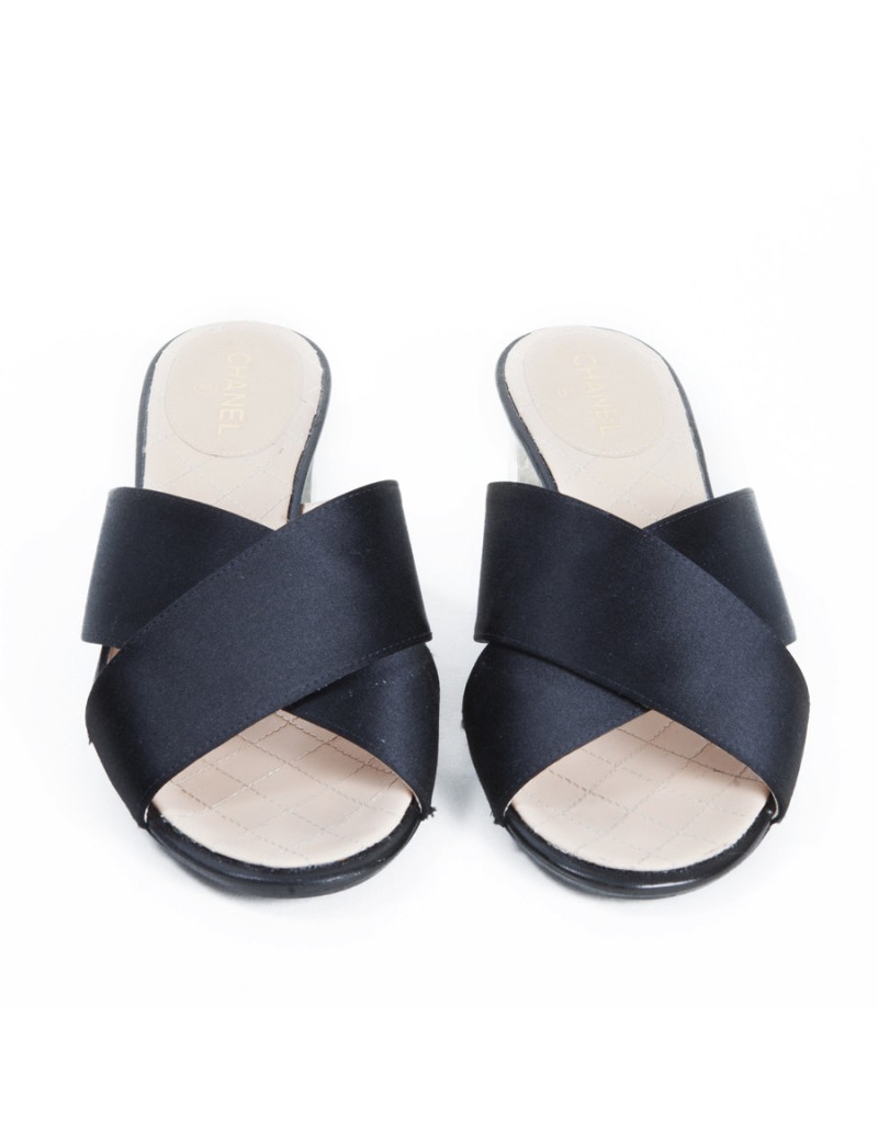 Mules CHANEL satin de soie T36,5