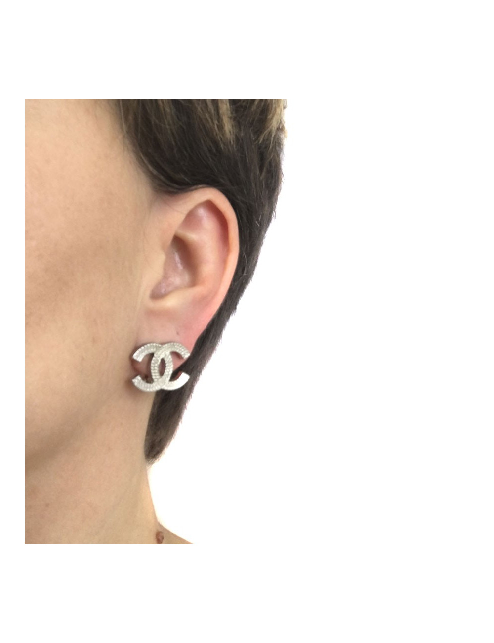 Boucles d'oreille clips CHANEL en métal argenté