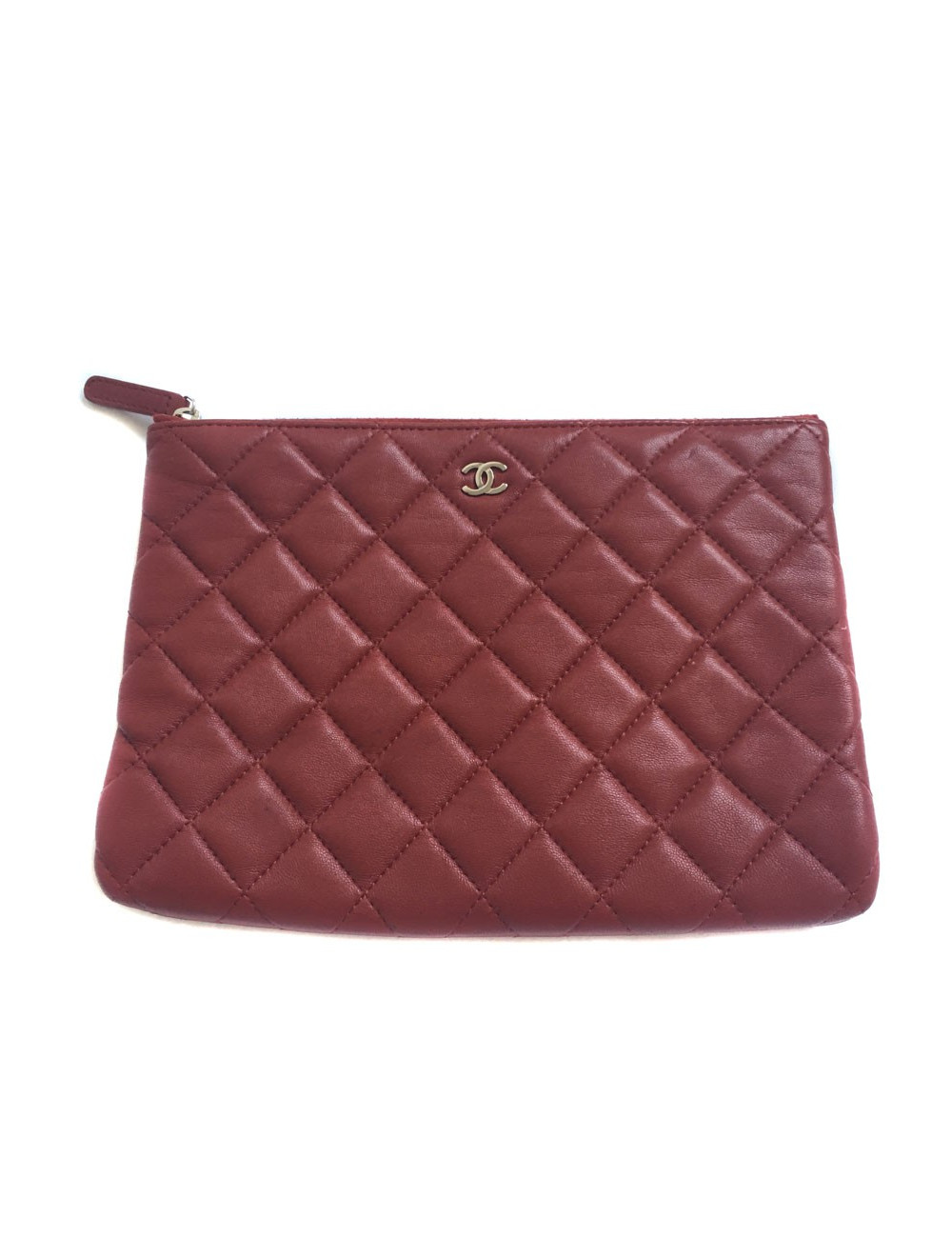 Pochette CHANEL en cuir matelassé bordeaux