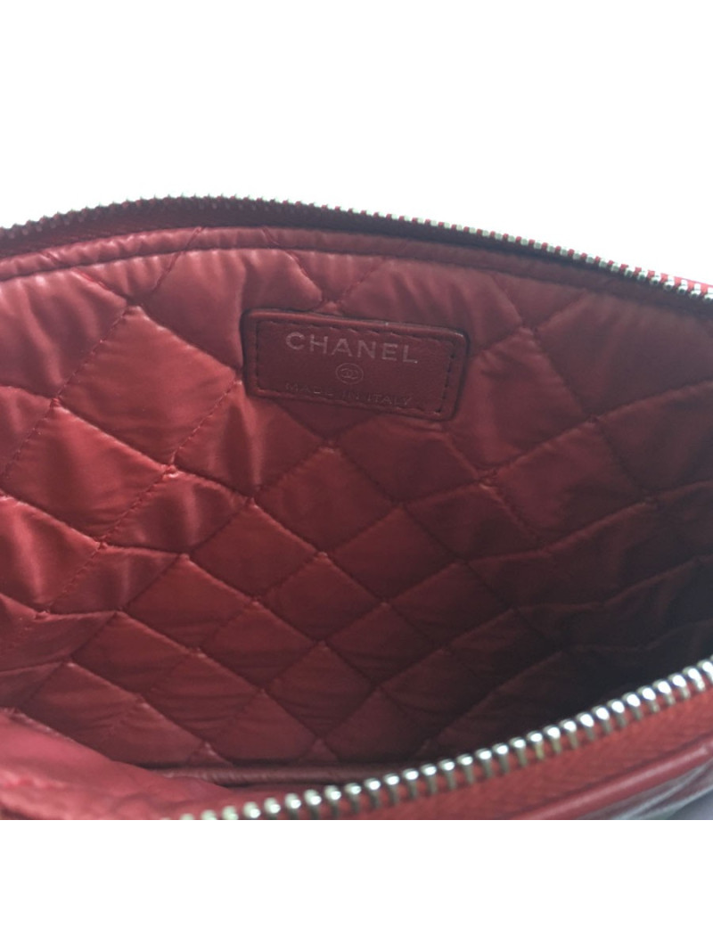 CHANEL Burgundy quilted leather pouch