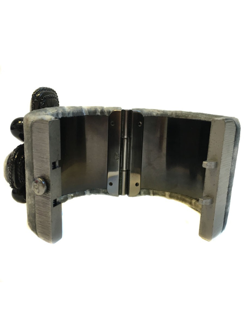 Manchette CHANEL velours gris et pâte de verre