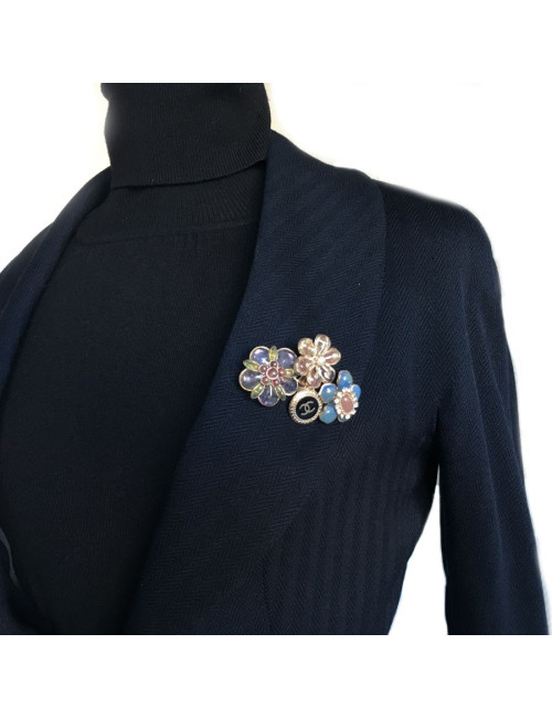 Broche Couture CHANEL en pâte de verre