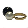 Bague CHANEL T 53,5 perles noires et blanches
