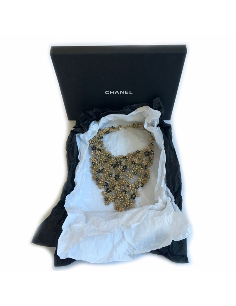 Collier plastron CHANEL fleurettes
