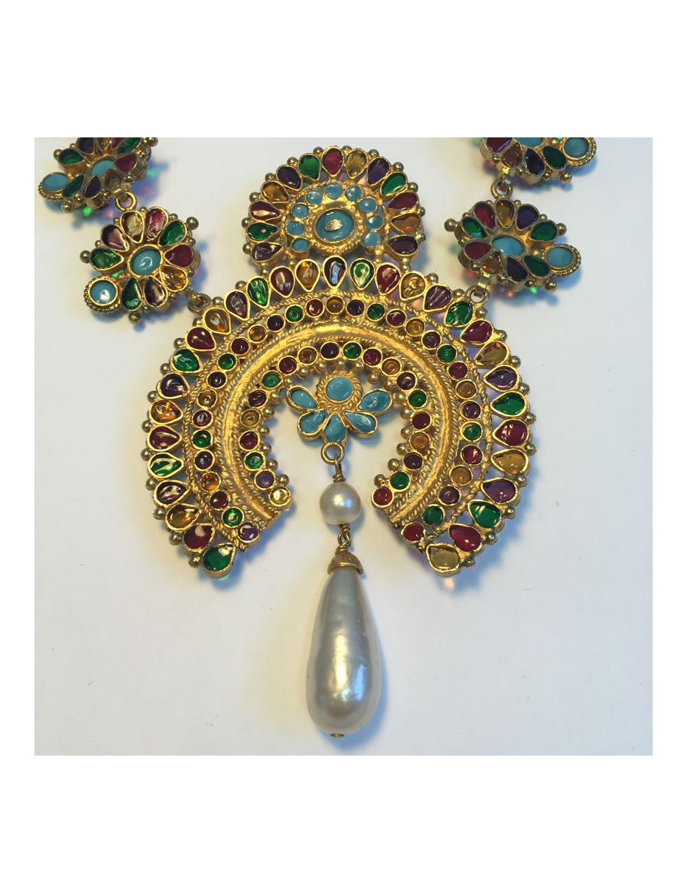 "Collar couture CHANEL Byzantine Paris-Bombay"