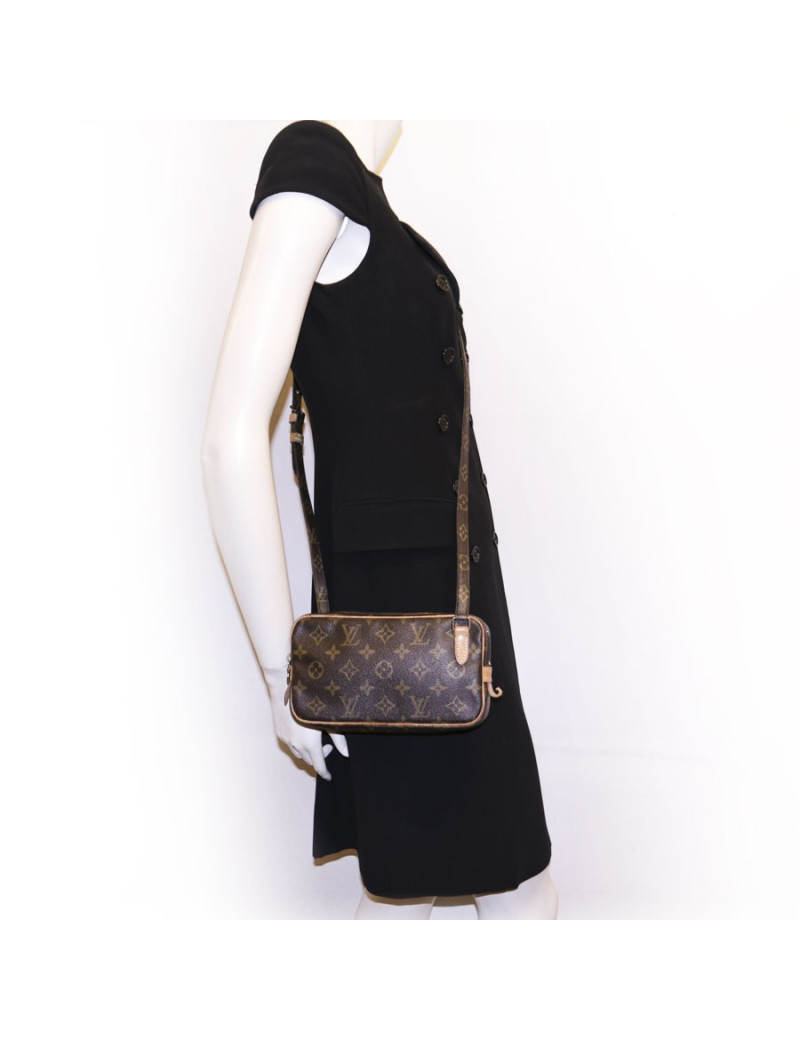 Sac pochette LOUIS VUITTON avec bandoulière toile mnogram