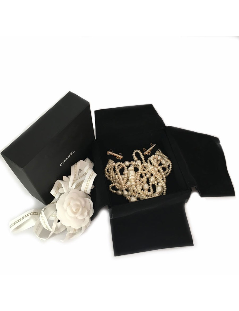 Long collier Couture  CHANEL  5 rangs  perles nacrées