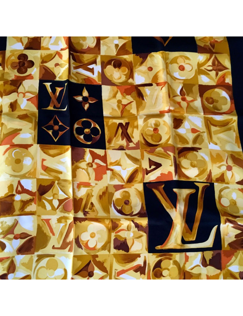 LOUIS VUITTON silk square