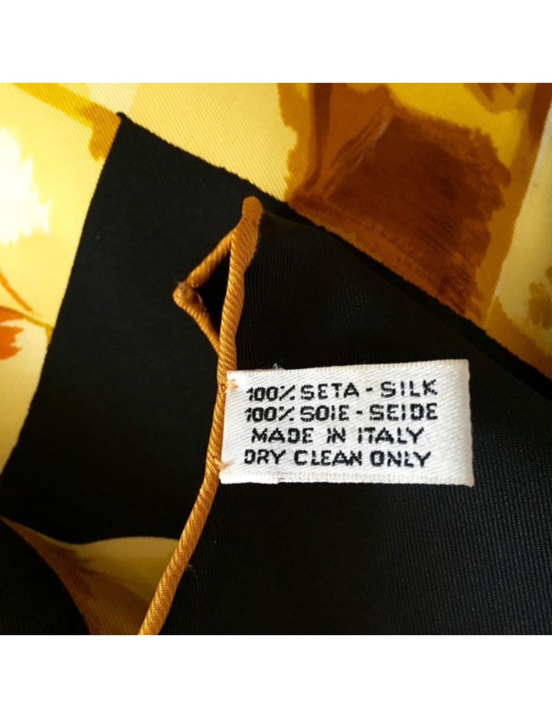 LOUIS VUITTON silk square