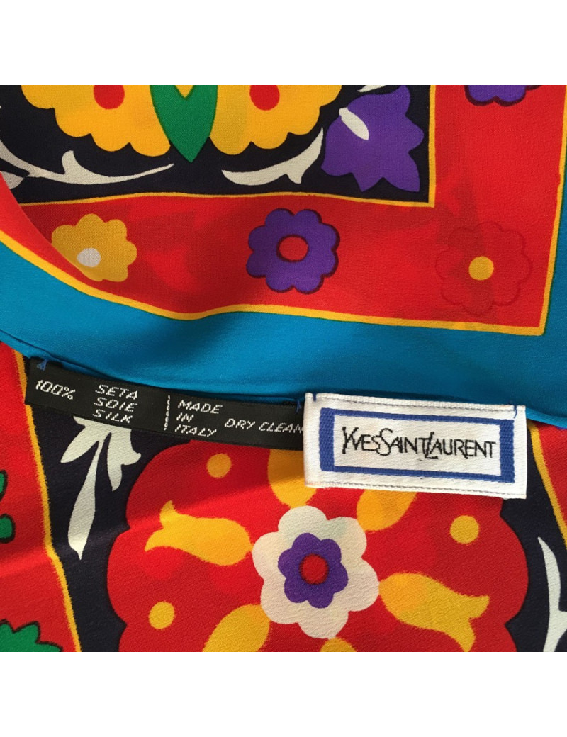 Square of silk YVES SAINT LAURENT vintage