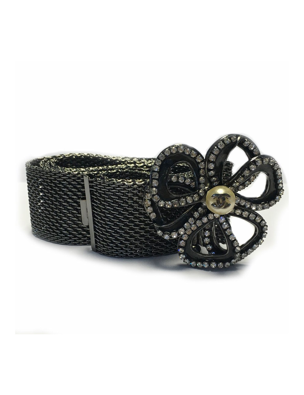Ceinture CHANEL en maille argent noirci et camélia