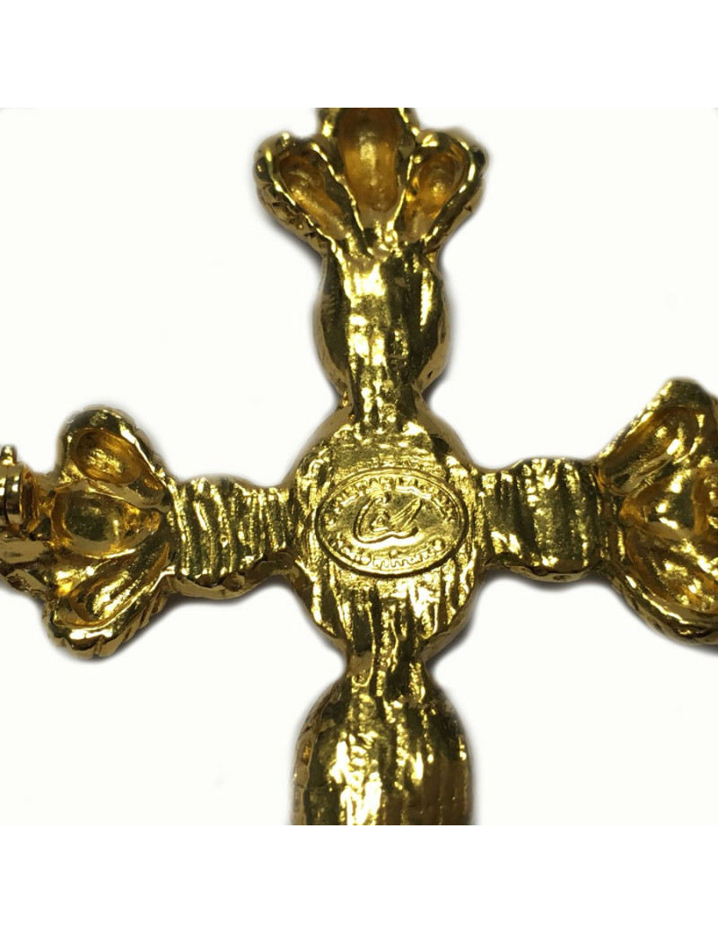 Broche CHRISTIAN LACROIX croix dorée