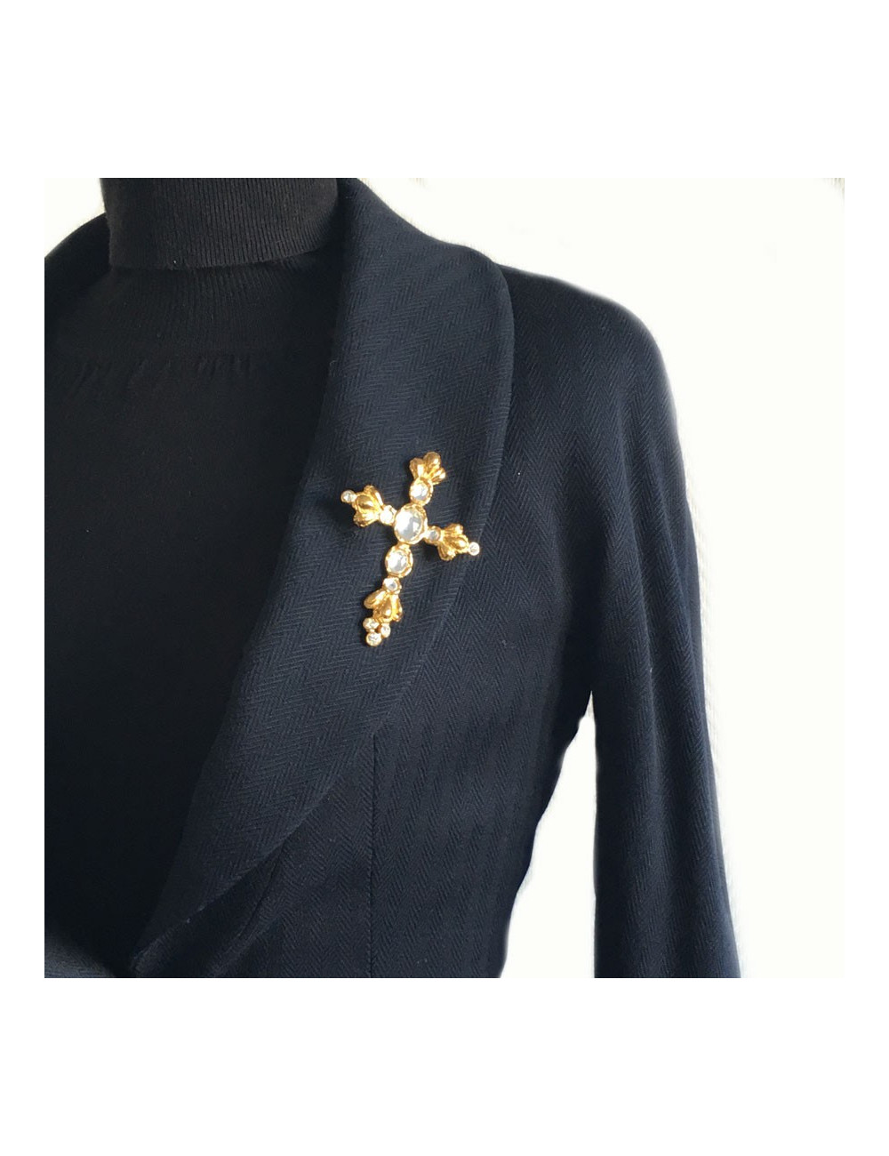 PIN CHRISTIAN LACROIX golden cross Vintage