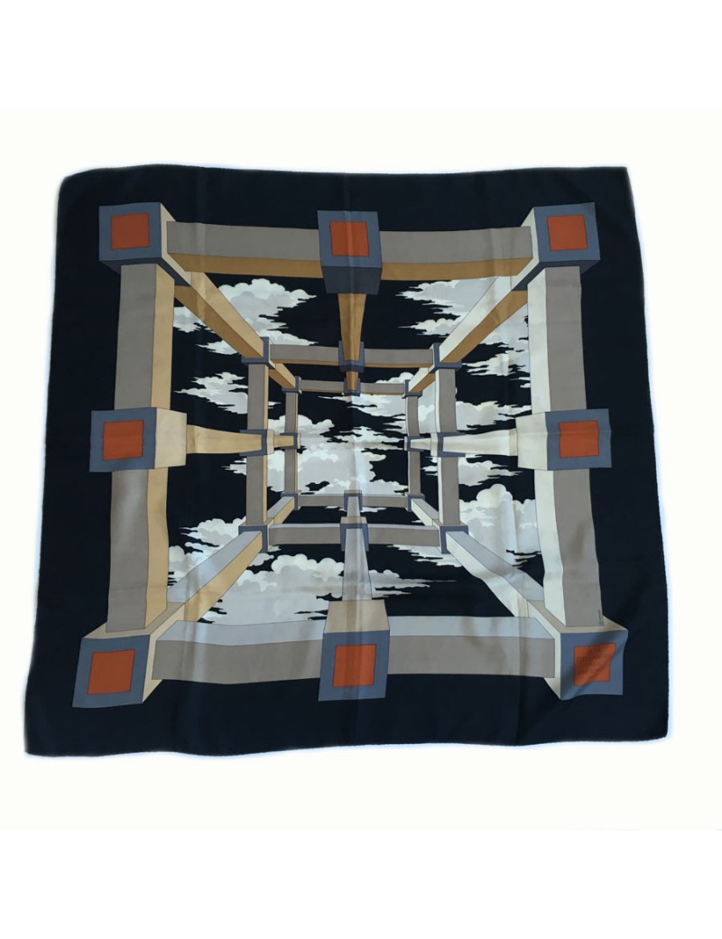 Carré HERMES A.M CASSANDRE pour HERMES en soie 