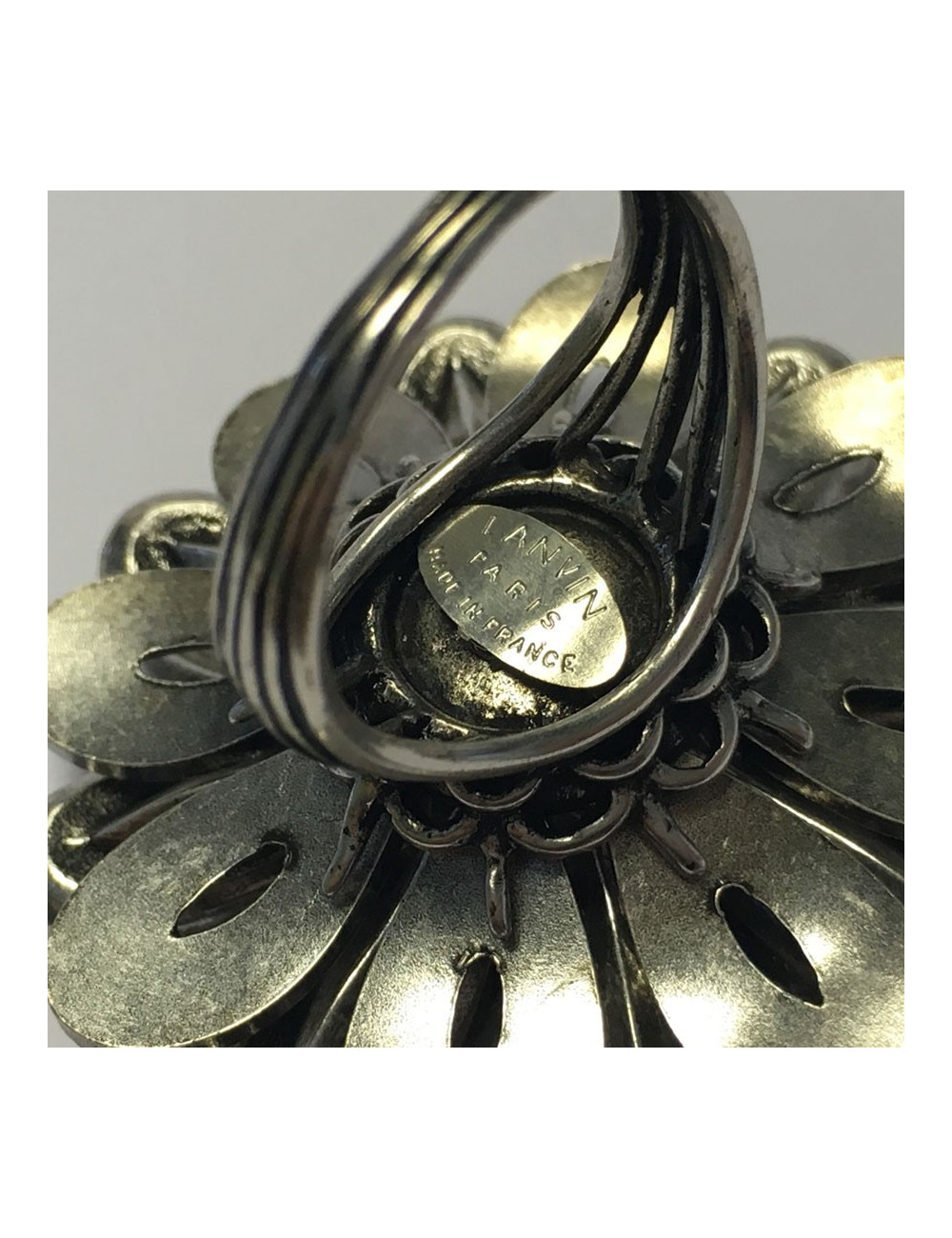 Ring Marguerite LANVIN T55 silver metal and rhinestones