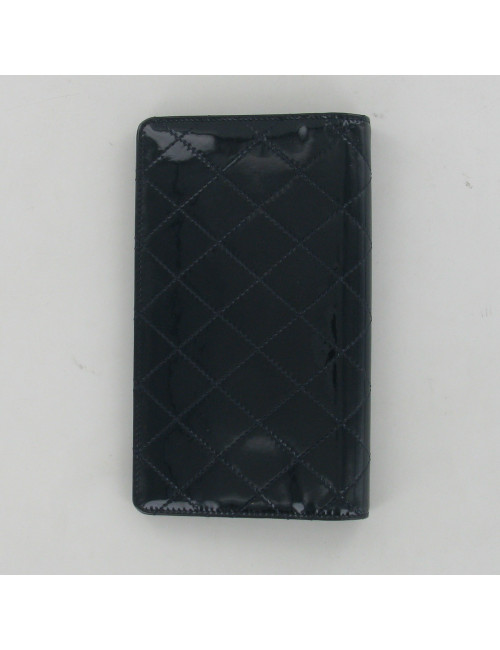 Portefeuille cuir verni vert CHANEL