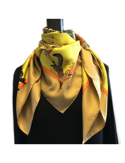 Square "Feline tenderness" HERMES silk