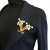 PIN CHANEL in gilded metal, pearls and rhinestones