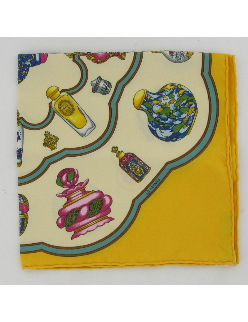 Gavroches twill de soie HERMES