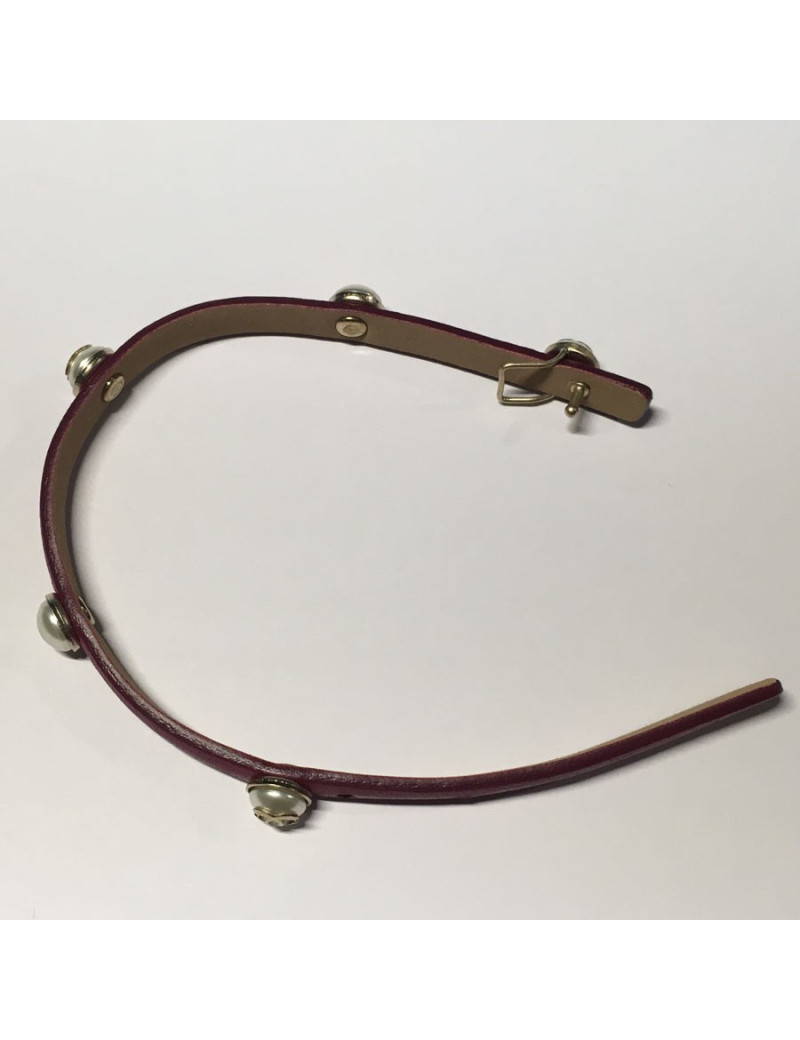 Fuchsia leather CHANEL bracelet and a half Pearly beads