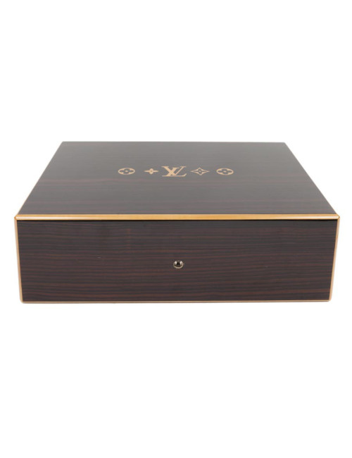 LOUIS VUITTON cigar case in mahogany finish wood ebony