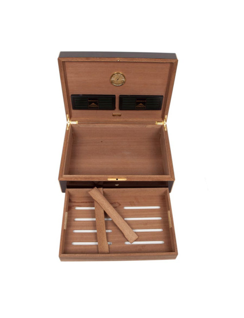 LOUIS VUITTON cigar case in mahogany finish wood ebony