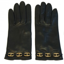 Of black lamb leather HERMES gloves