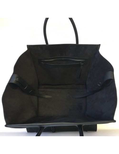 Sac CELINE "Phantom" en cuir noir mat