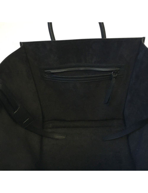 Sac CELINE "Phantom" en cuir noir mat
