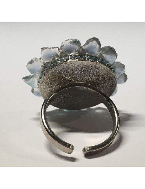 Ring flower CHANEL high resin and blue rhinestones sewing