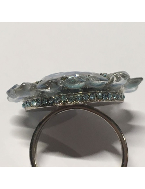 Bague fleur CHANEL haute couture pierre bleue et strass bleu