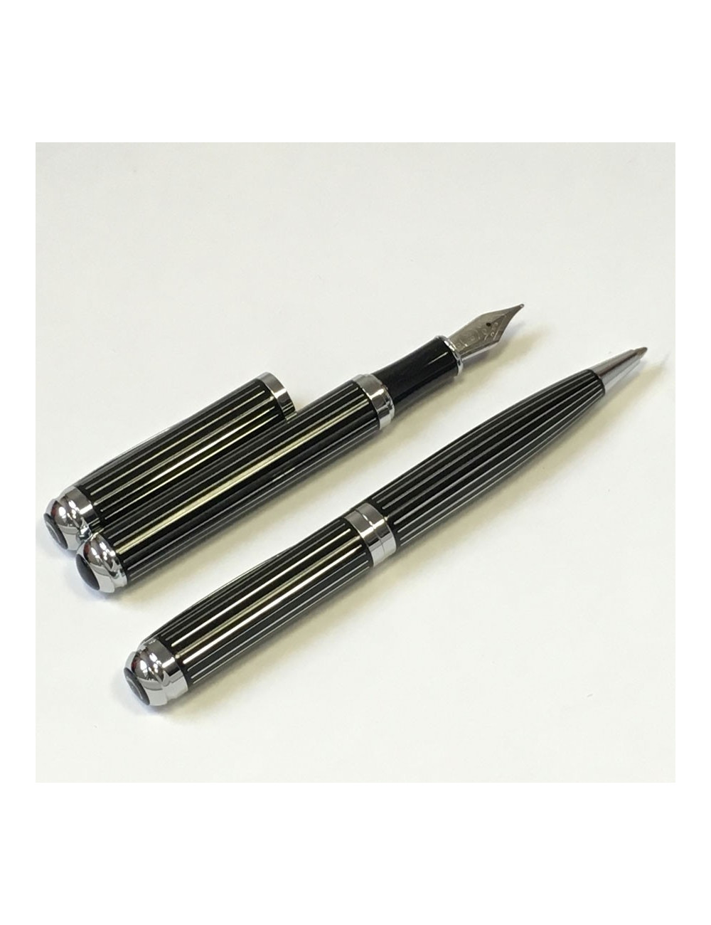 Ballpoint pen and pen set pen CERRUTI 1881