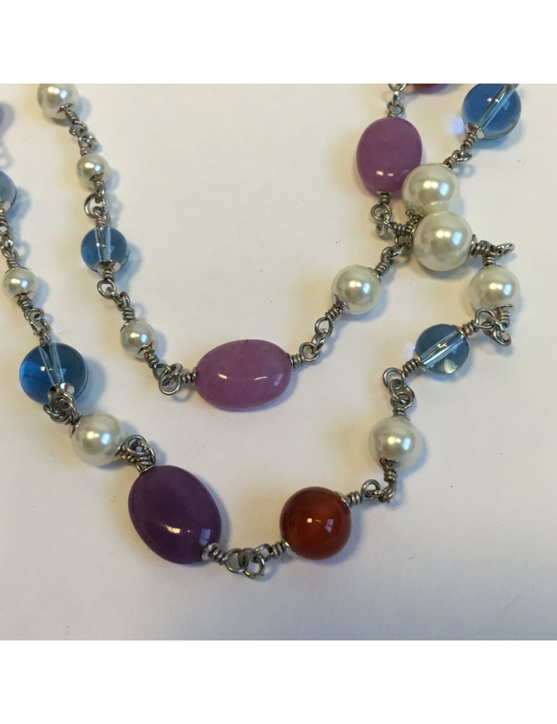 Sautoir CHANEL en perles multicolores et CC