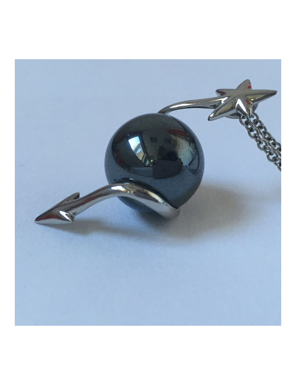 Collier THIERRY MUGLER