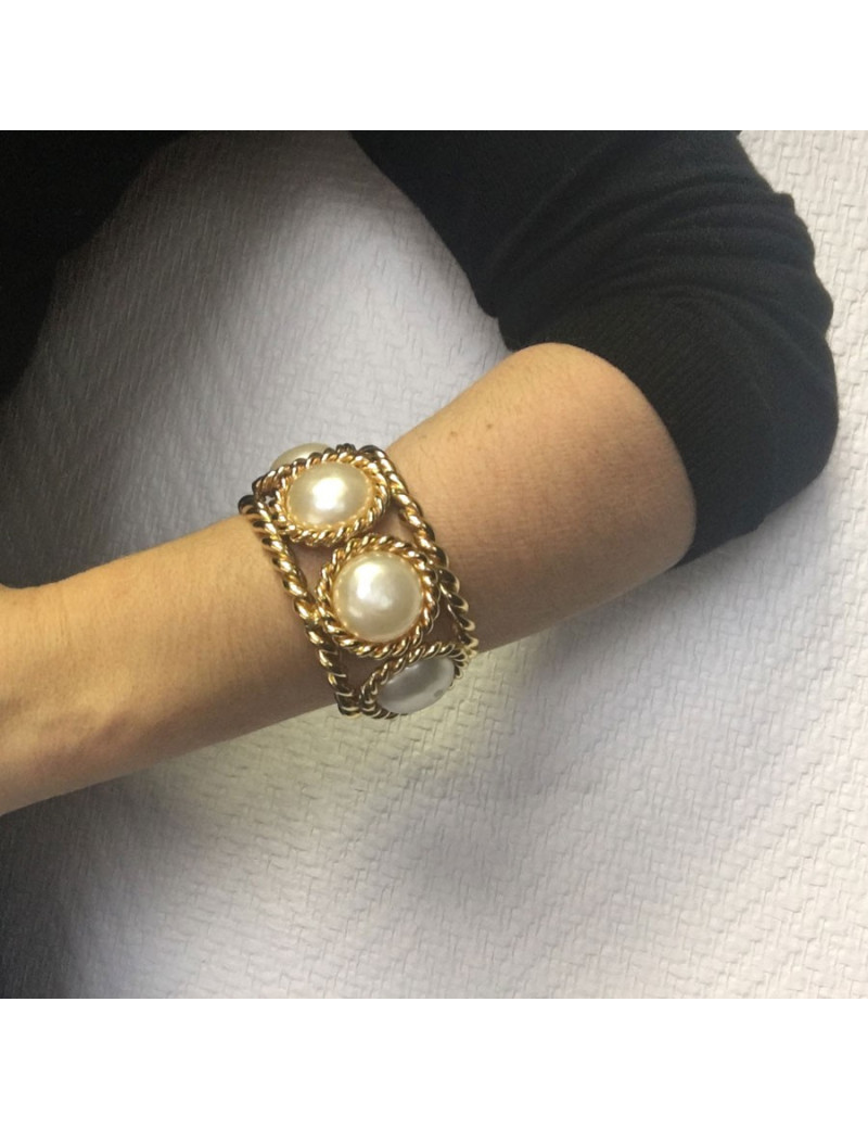 Cuff Couture CHANEL gold and pearls