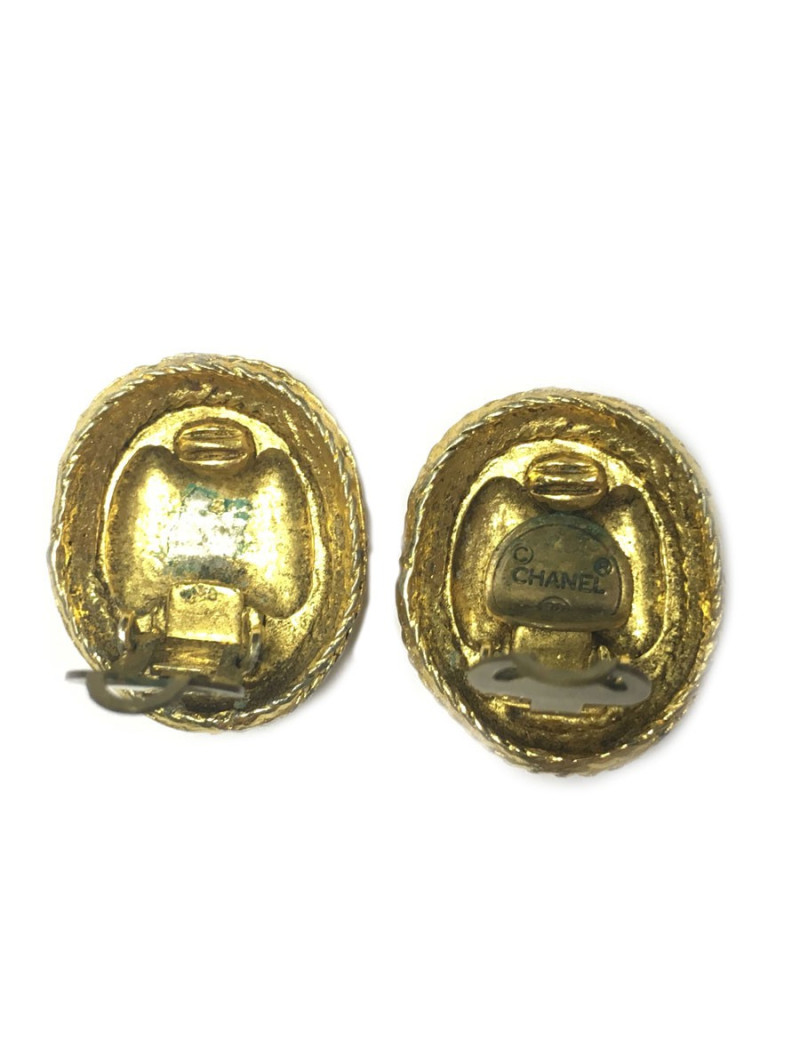 CHANEL vintage ear clips
